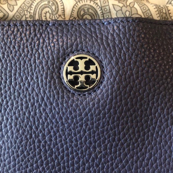 EUC Tory Burch Perry Tote Purse - Picture 2 of 10